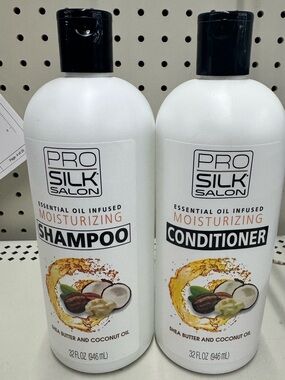 Moisturizing Shampoo & Conditioner Set - White